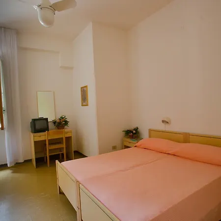 Santa Lucia 3*