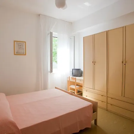 Santa Lucia Hotel